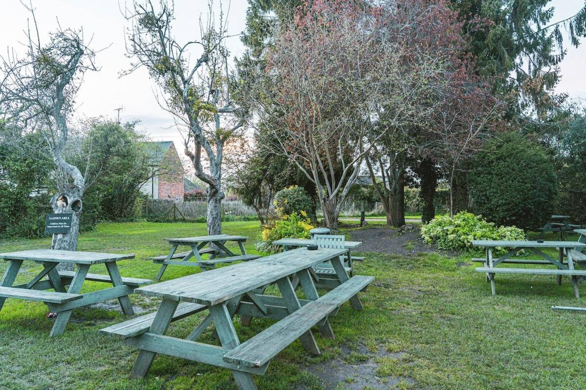 דירות צ'לטנהם The Prestbury Annexe מראה חיצוני תמונה